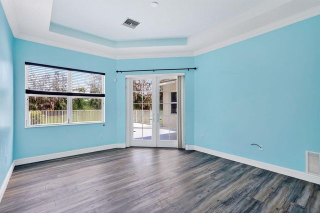 505 SW Lake Manatee Way, Port St. Lucie, FL 34986