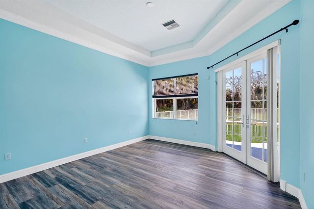 505 SW Lake Manatee Way, Port St. Lucie, FL 34986
