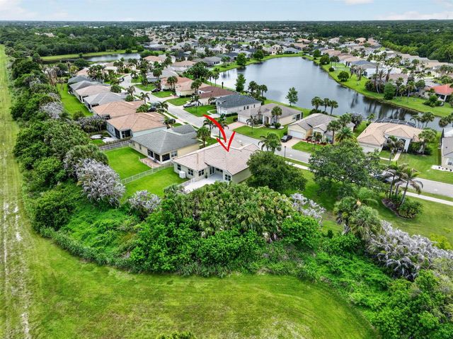 505 SW Lake Manatee Way, Port St. Lucie, FL 34986