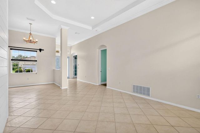 505 SW Lake Manatee Way, Port St. Lucie, FL 34986