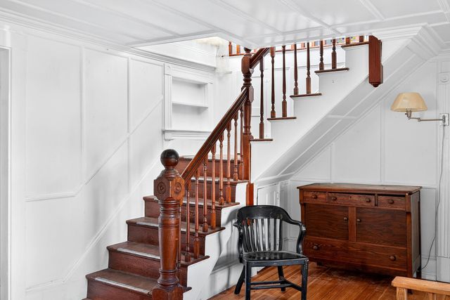 37 Pearl Street, Provincetown, MA 02657