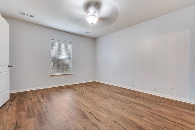 120 Mt Vernon Lane, Venus, TX 76084