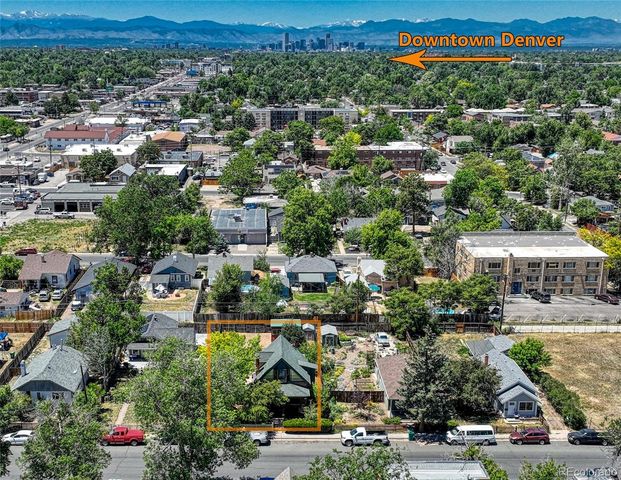 1557 Dallas Street, Aurora, CO 80010