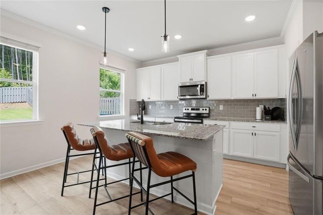 631 River Gardens Drive SE, Atlanta, GA 30354