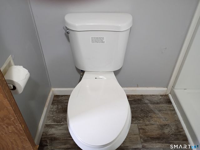 6 5th Avenue, Shelton, CT 06484