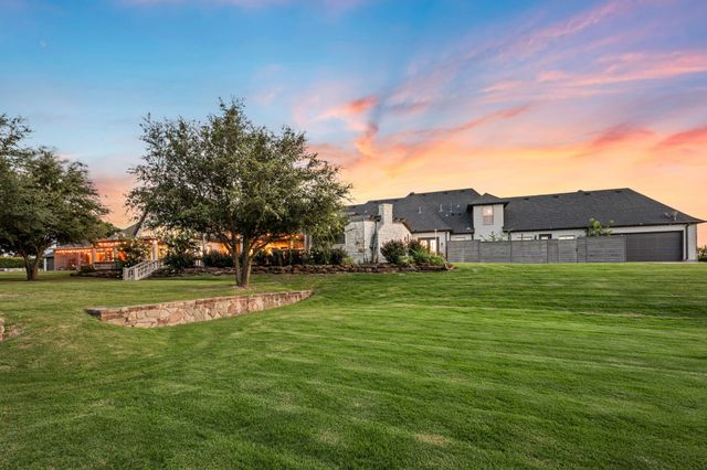 1705 Bison Meadow Lane, Heath, TX 75032