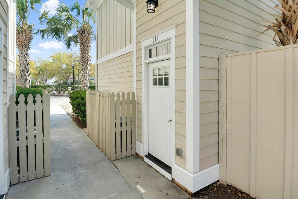 711 Madiera Dr # CH4-R1, North Myrtle Beach, SC 29582 — photo 3