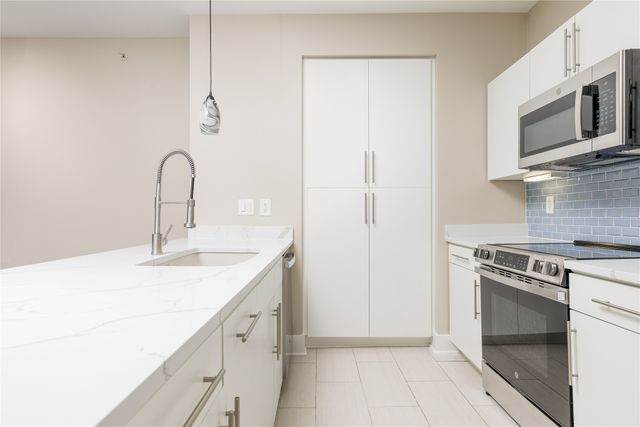 4605 Cedar Springs Road 201, Dallas, TX 75219