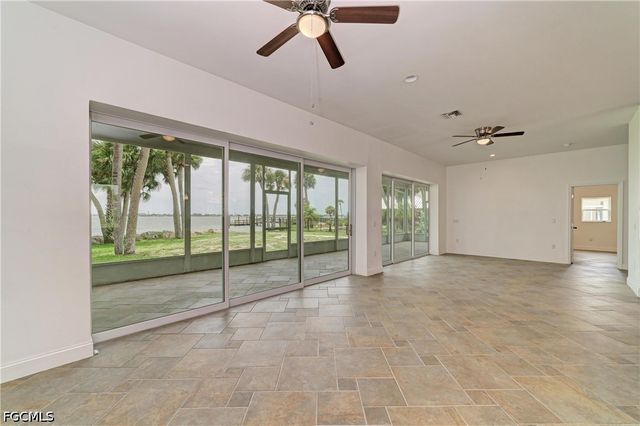 211 Bahia Vista DR, Englewood, FL 34223