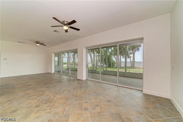 211 Bahia Vista DR, Englewood, FL 34223