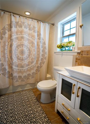 141 Burhans Avenue, Yonkers, NY 10701