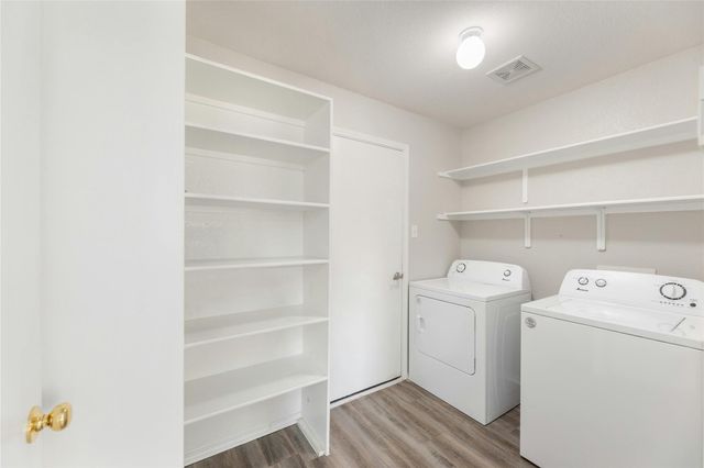 113 Matthew DR, Hutto, TX 78634