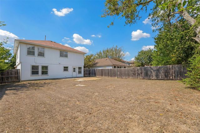 113 Matthew DR, Hutto, TX 78634