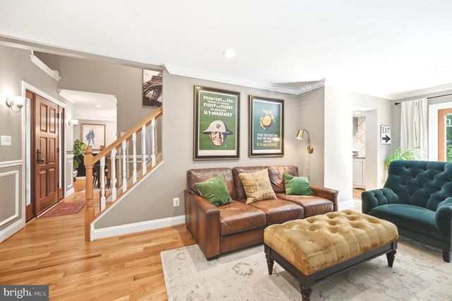 9102 BLUE JUG LNDG, Burke, VA 22015
