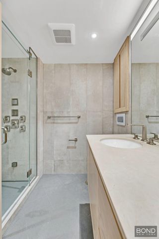 238 W 74th Street House, New York City, NY 10023