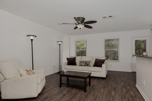 10200 Tate Court, Conroe, TX 77385