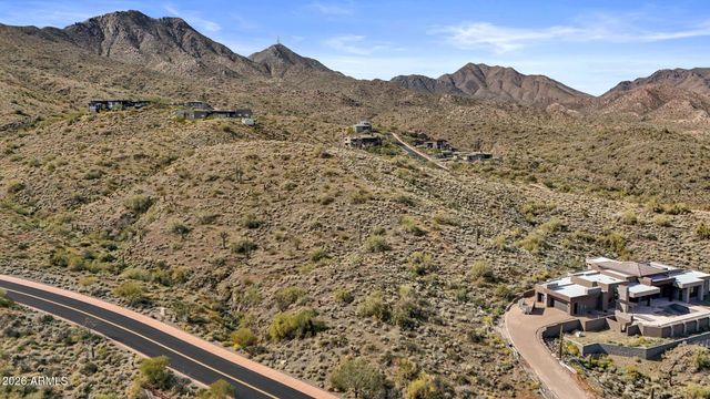 16722 N MOUNTAIN Parkway 71, Fountain Hills, AZ 85268