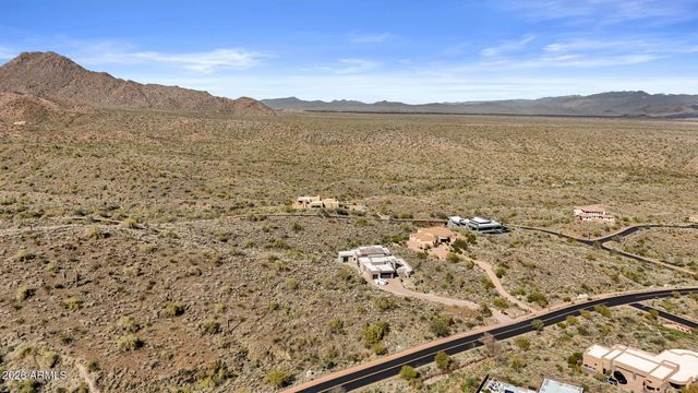 16722 N MOUNTAIN Parkway 71, Fountain Hills, AZ 85268