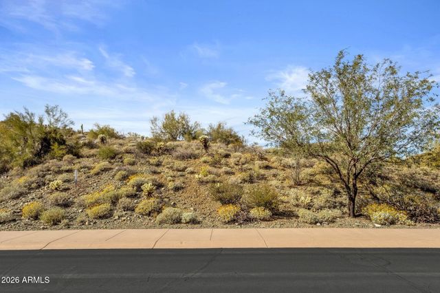 16722 N MOUNTAIN Parkway 71, Fountain Hills, AZ 85268