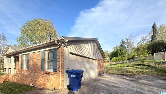 815 CREEK TRAIL, Anniston, AL 36206