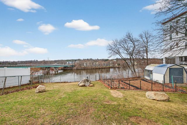 118 River Road, Manchester, NH 03104