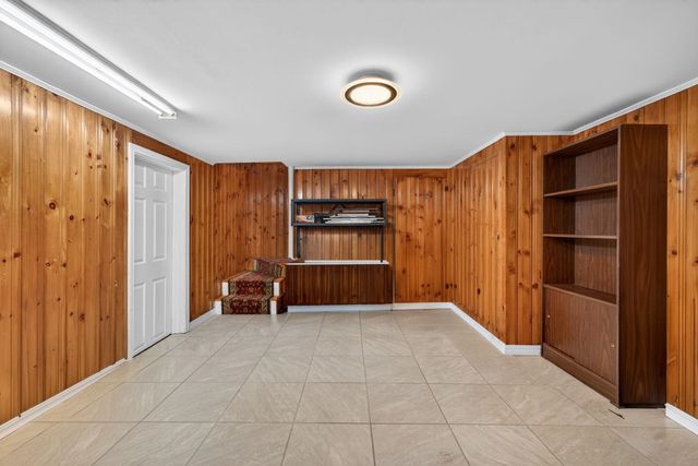 118 River Road, Manchester, NH 03104