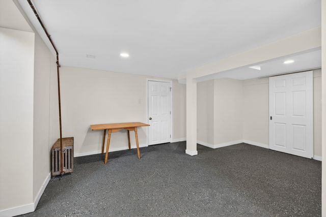 118 River Road, Manchester, NH 03104