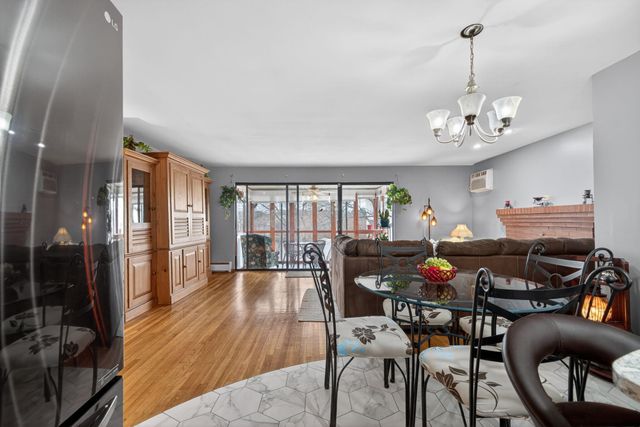 118 River Road, Manchester, NH 03104