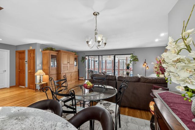 118 River Road, Manchester, NH 03104