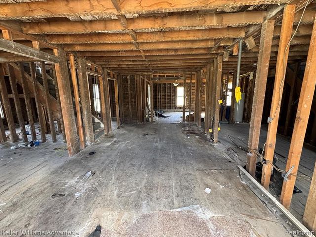 23056 Springbrook Drive, Farmington, MI 48336