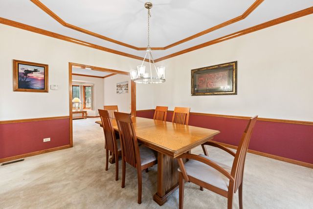 3432 Caine Drive, Naperville, IL 60564