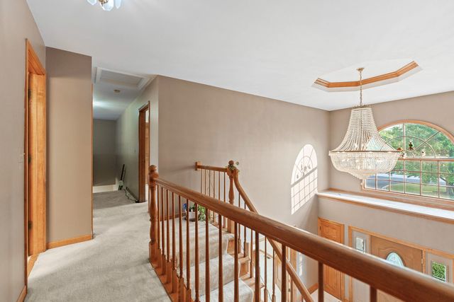 3432 Caine Drive, Naperville, IL 60564