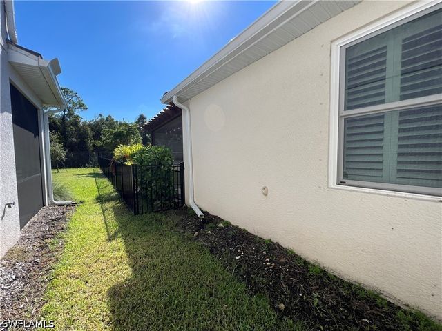 4163 Bluegrass DR, Fort Myers, FL 33916