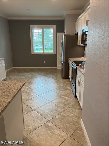 4163 Bluegrass DR, Fort Myers, FL 33916