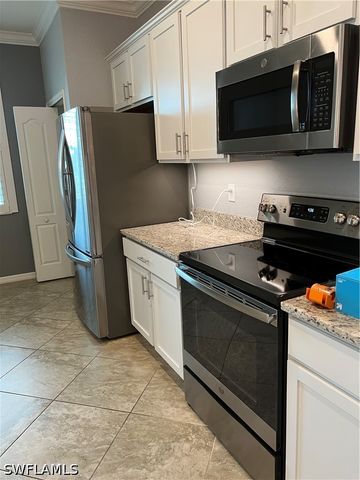 4163 Bluegrass DR, Fort Myers, FL 33916