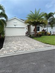 4163 Bluegrass DR, Fort Myers, FL 33916