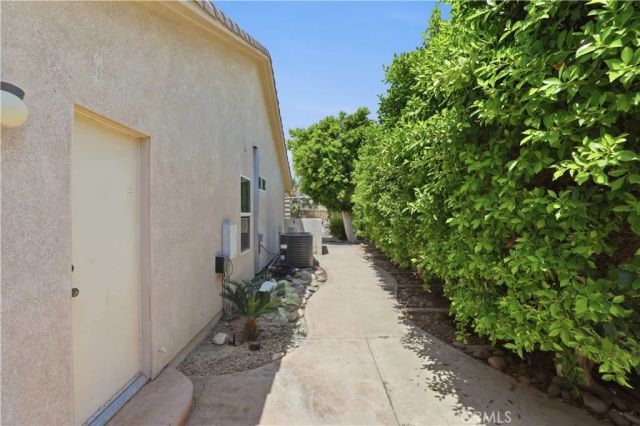 41425 Farmer Court, Indio, CA 92203