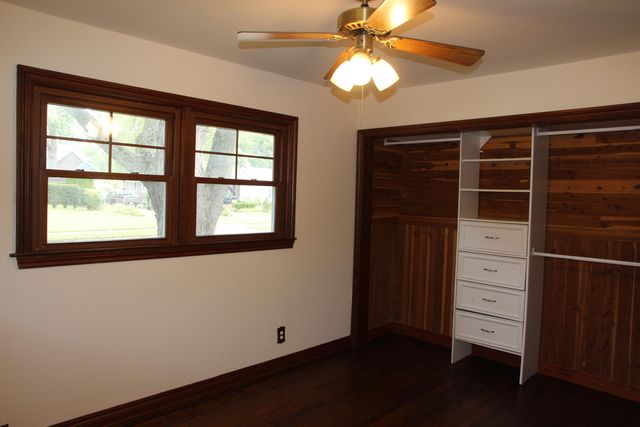 23541 Meadowlark Avenue, Oak Park, MI 48237