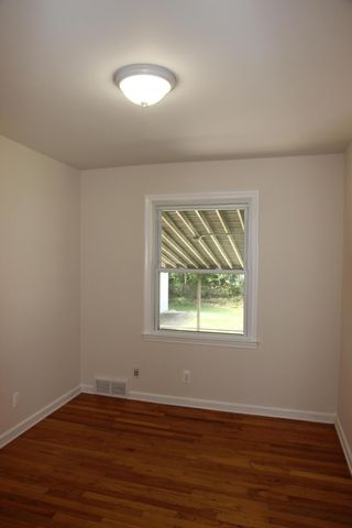 23541 Meadowlark Avenue, Oak Park, MI 48237