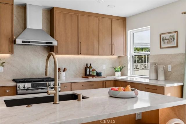 3722 Pueblo Ave, Los Angeles, CA 90032