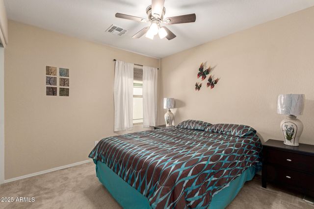 8119 W LYNWOOD Street, Phoenix, AZ 85043