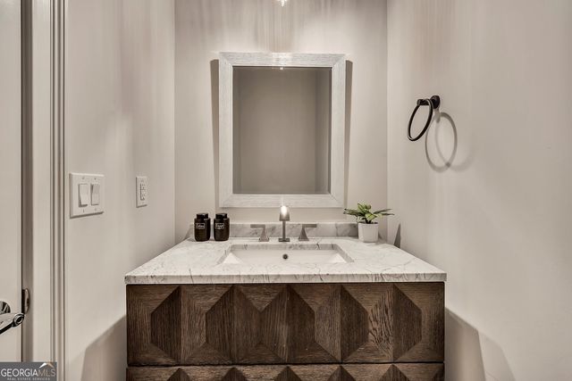 108 Grand Crescent, Alpharetta, GA 30009