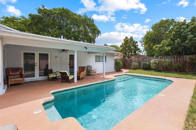 513 CURLEW Road, Delray Beach, FL 33444