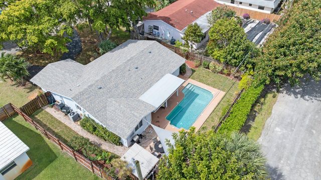 513 CURLEW Road, Delray Beach, FL 33444