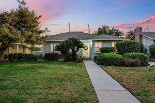 1613 W Meadow Avenue, Visalia, CA 93277