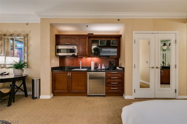 145 East HARMON Avenue 2015, Las Vegas, NV 89109