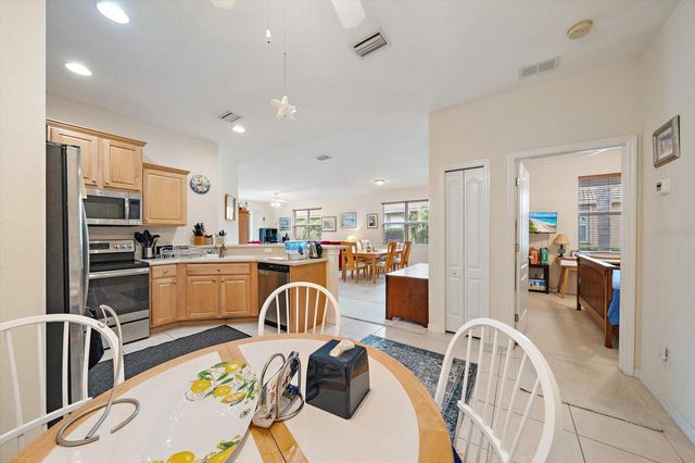 8326 SUMMER GREENS TERRACE, Bradenton, FL 34212