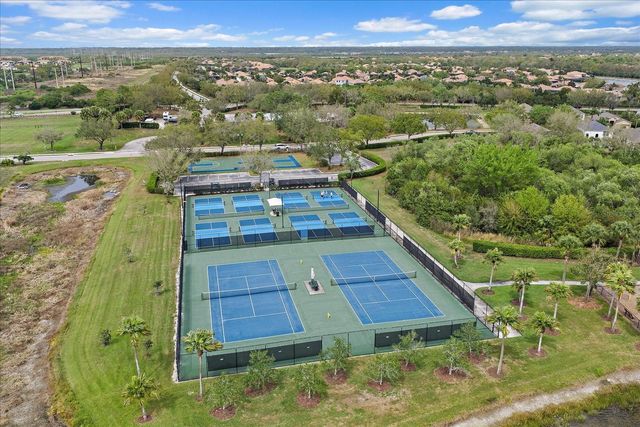 8326 SUMMER GREENS TERRACE, Bradenton, FL 34212