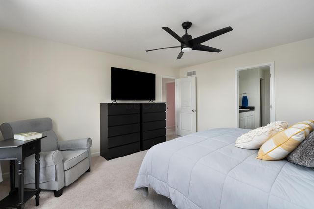 4826 Yankee Road, Hilliard, OH 43026