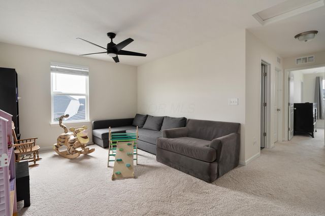 4826 Yankee Road, Hilliard, OH 43026